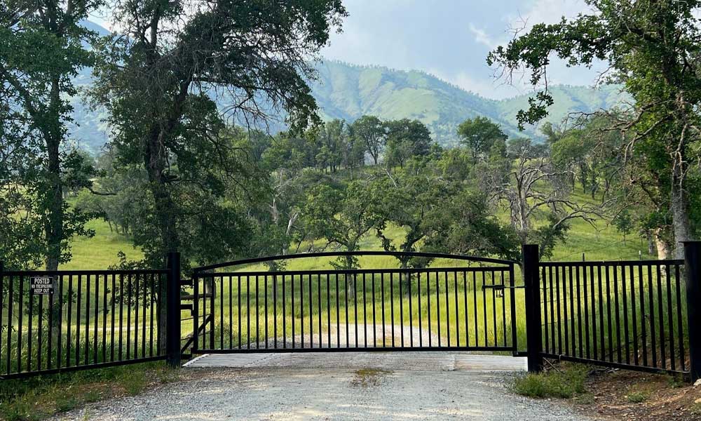 Land for Sale at 0 Washburn Drive in Three Rivers, California