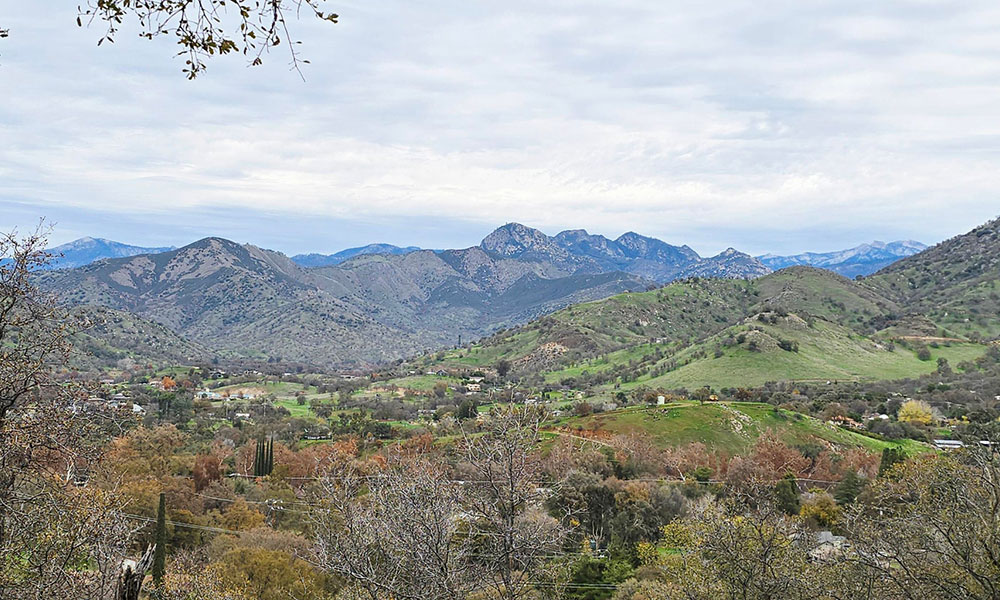 40838 Oak Ridge Dr, Three Rivers, CA 93271