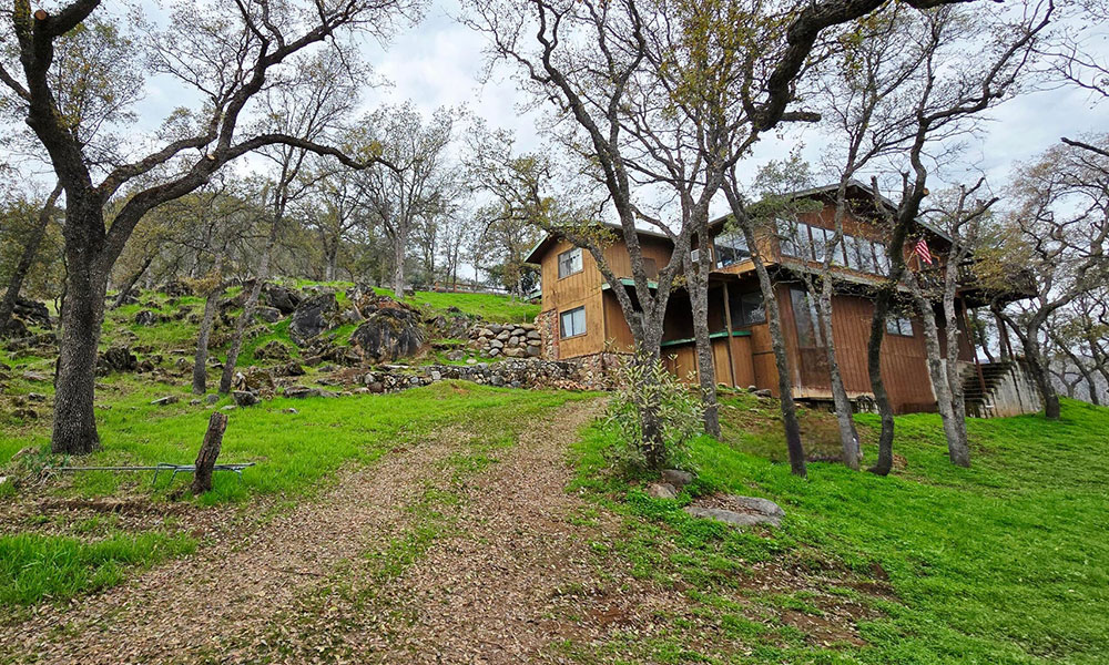 40838 Oak Ridge Dr, Three Rivers, CA 93271