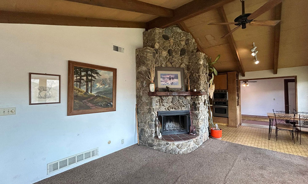 40838 Oak Ridge Dr, Three Rivers, CA 93271