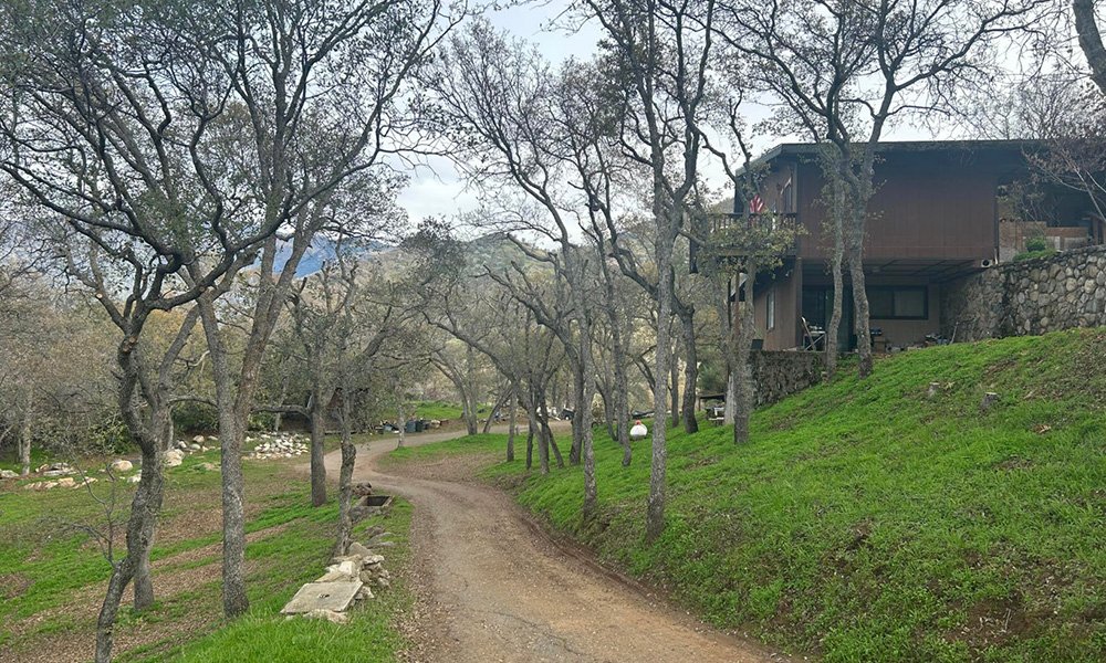 40838 Oak Ridge Dr, Three Rivers, CA 93271