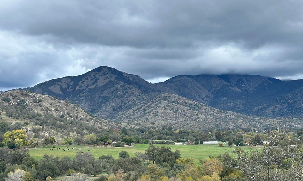 Sierra Drive, Three Rivers, CA 93271