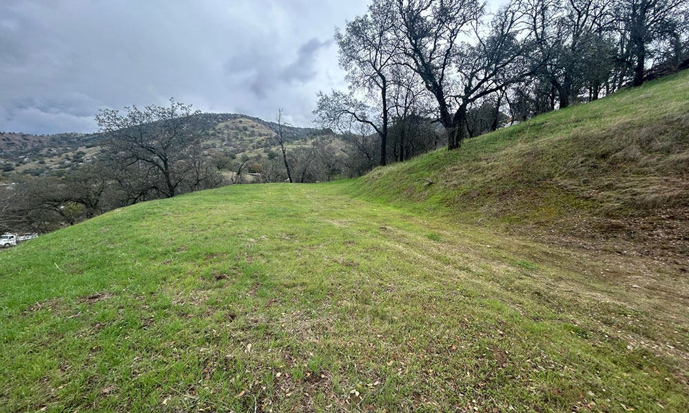 Sierra Drive, Three Rivers, CA 93271