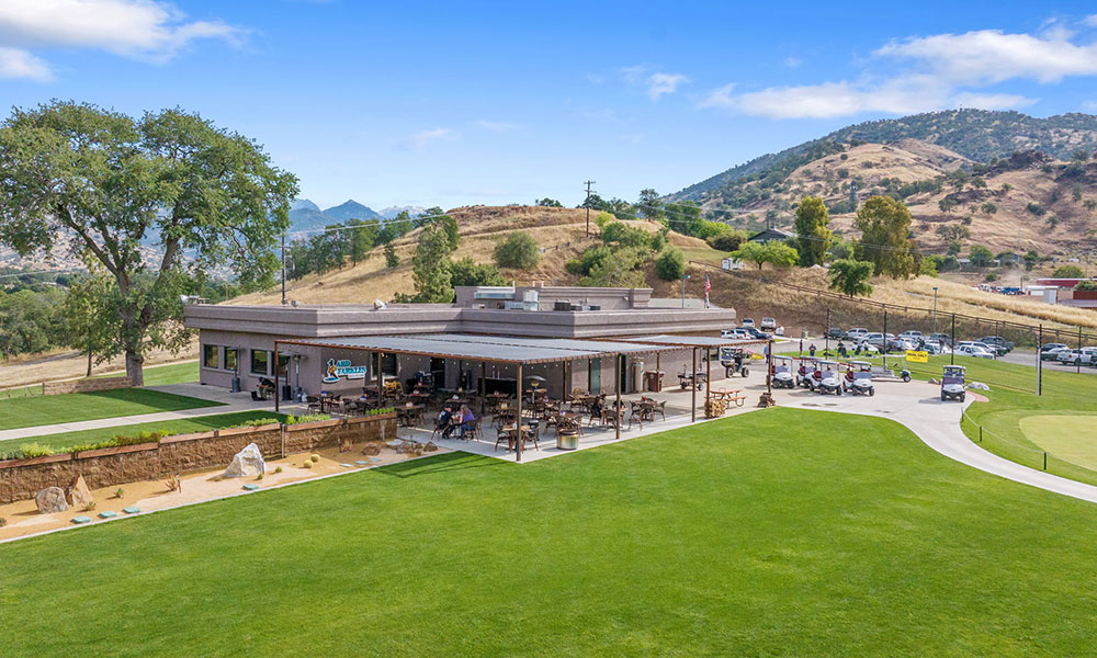 Three Rivers Golf Course and Restaurant & Bar, Three Rivers, CA 93271