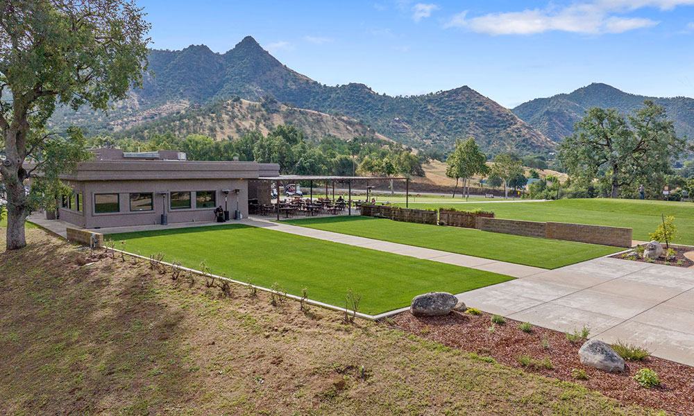 Three Rivers Golf Course and Restaurant & Bar, Three Rivers, CA 93271