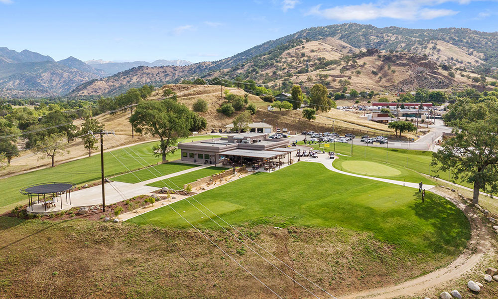 Three Rivers Golf Course and Restaurant & Bar, Three Rivers, CA 93271