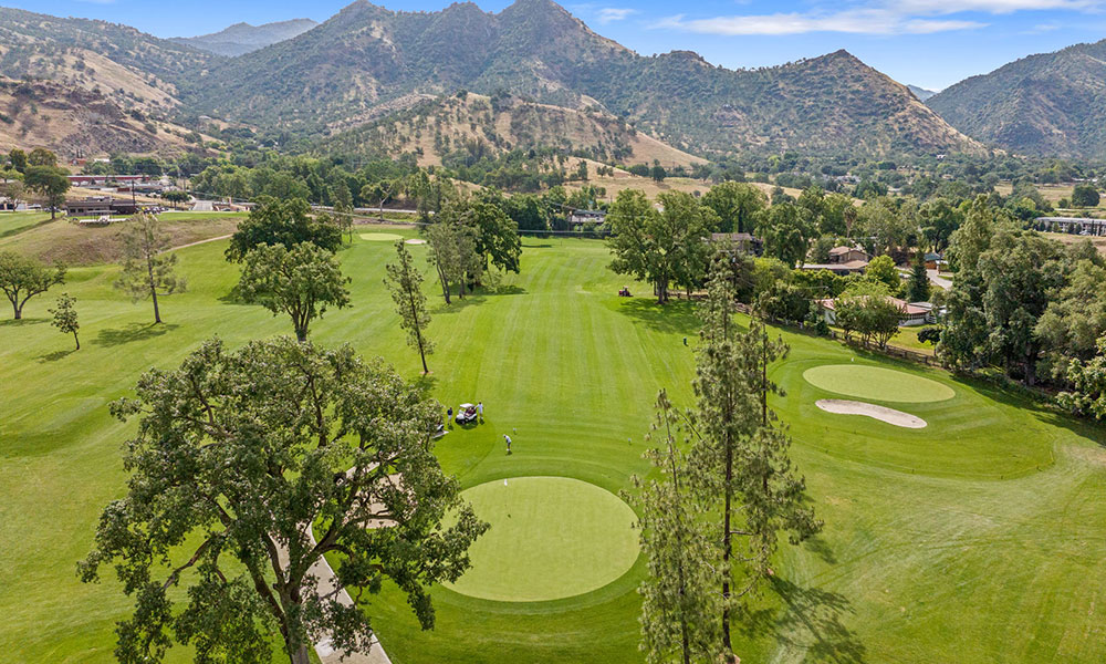 Three Rivers Golf Course and Restaurant & Bar, Three Rivers, CA 93271