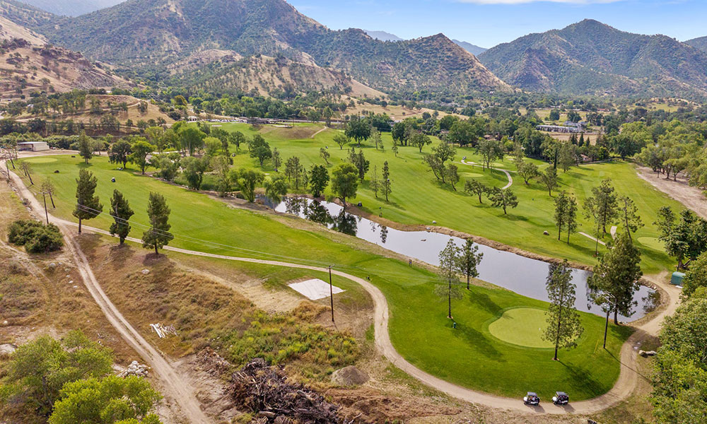 Three Rivers Golf Course and Restaurant & Bar, Three Rivers, CA 93271