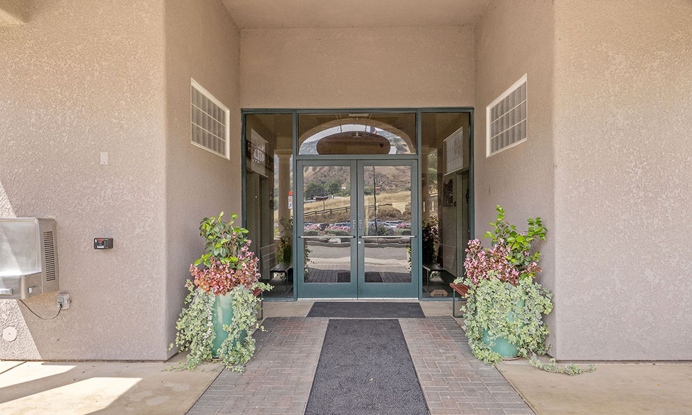 Three Rivers Golf Course and Restaurant & Bar, Three Rivers, CA 93271